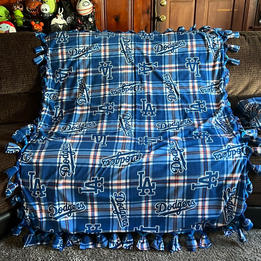 🧢⚾️Los Angeles Dodgers fleece throw blanket. World Series Champions LA Dodgers
